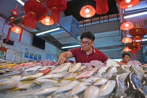 Wet market seafood online orders delivered to your doorstep  .
